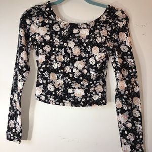 Forever 21 Long Sleeve Crop Top